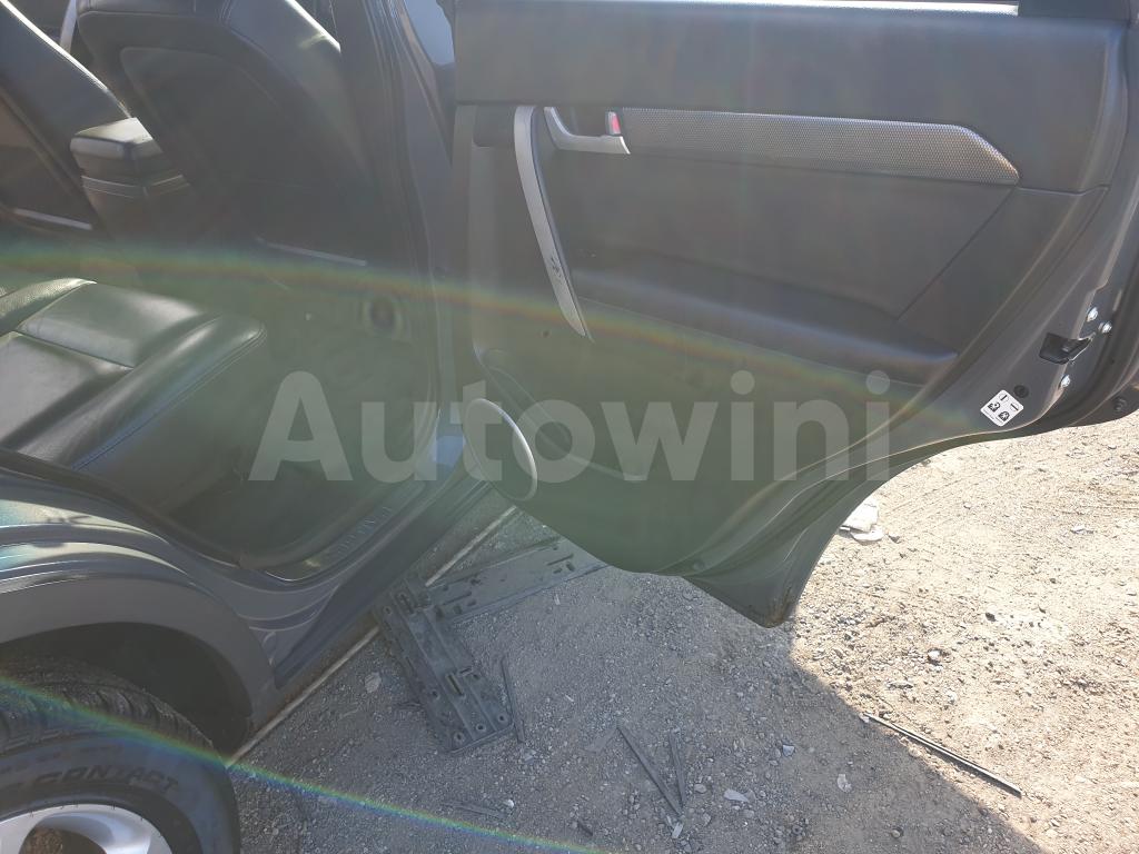 2011 GM DAEWOO (CHEVROLET) CAPTIVA 2WD LT A/T 7SEAT SUNROOF - 13