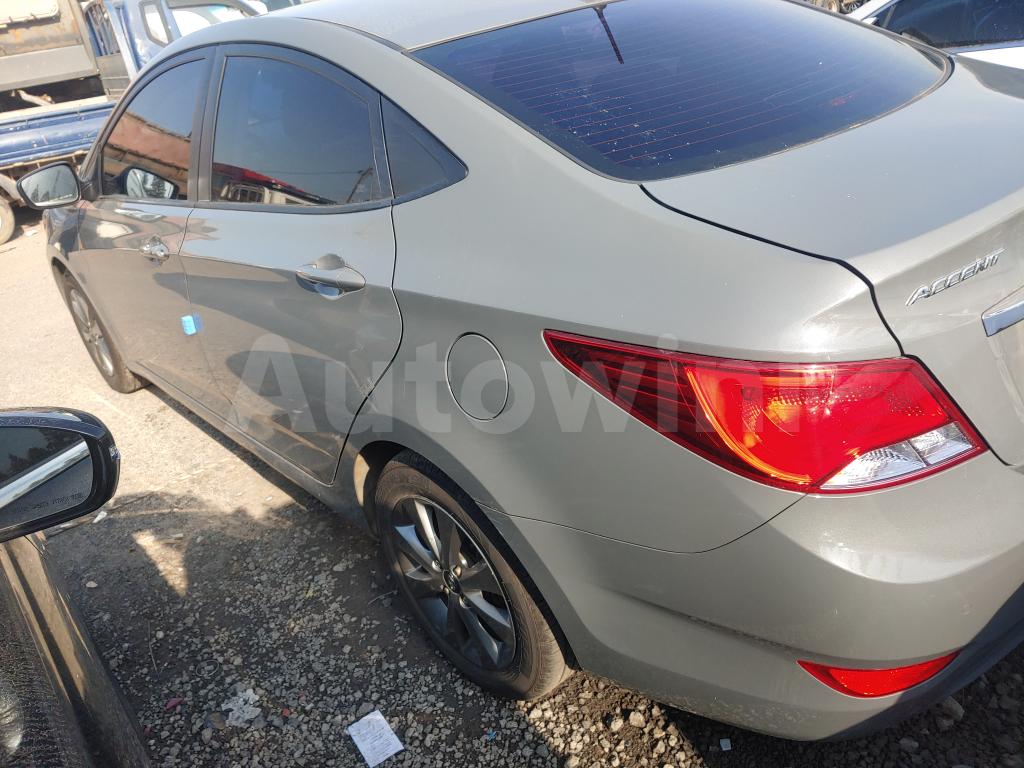 2019 HYUNDAI ACCENT  1 - 10