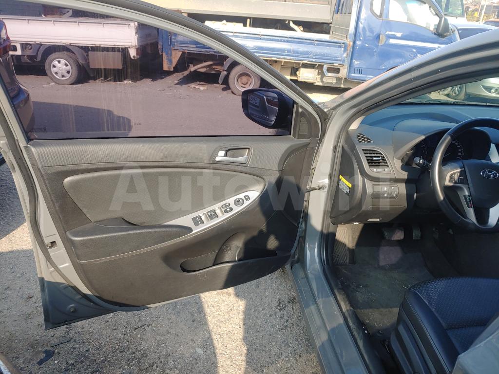2019 HYUNDAI ACCENT  1 - 14