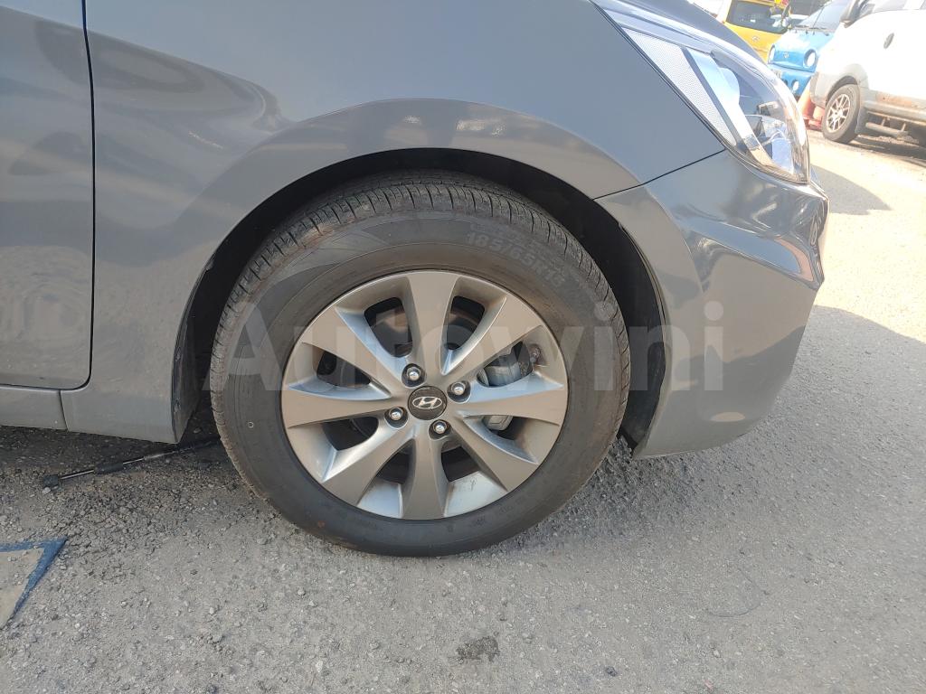 2019 HYUNDAI ACCENT  1 - 21