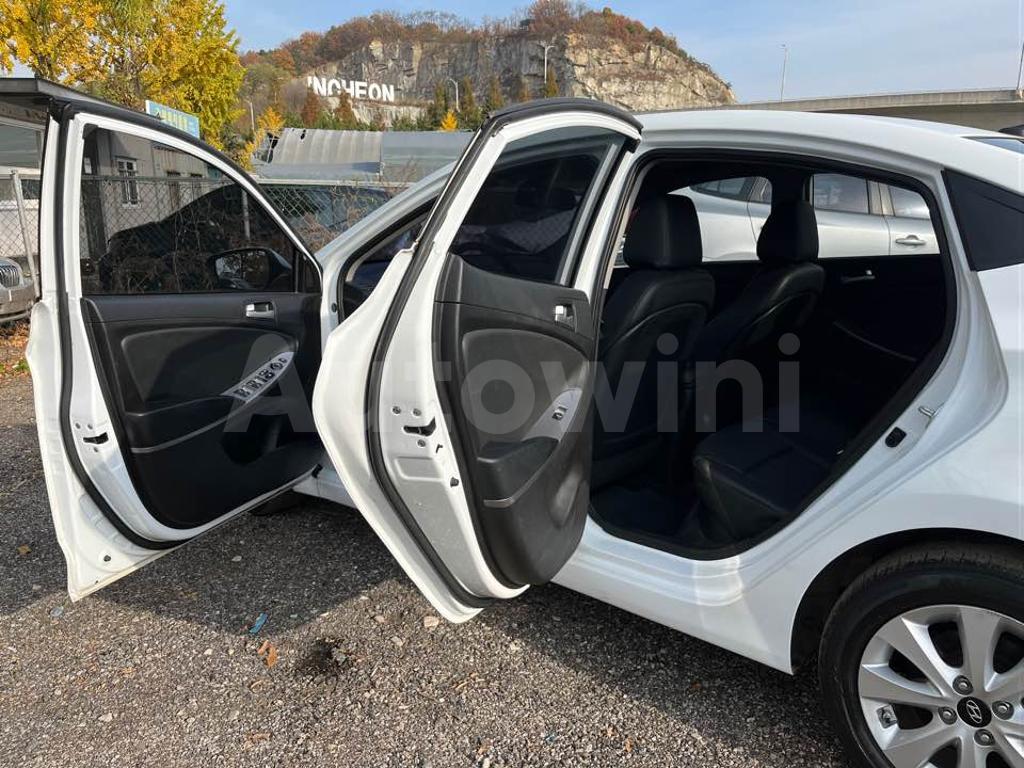 2017 HYUNDAI ACCENT  1.6 VGT ABS/VDC LEATHER SEAT - 32