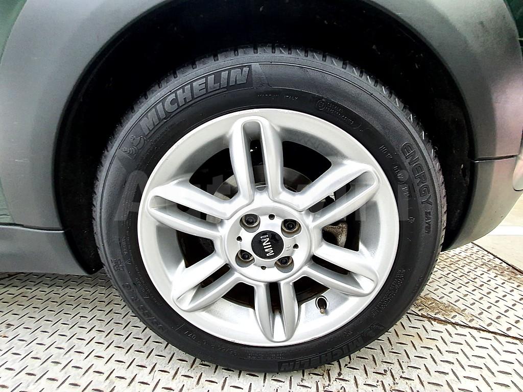 2011 MINI COOPER CLUBMAN 1.6 STANDARD - 19