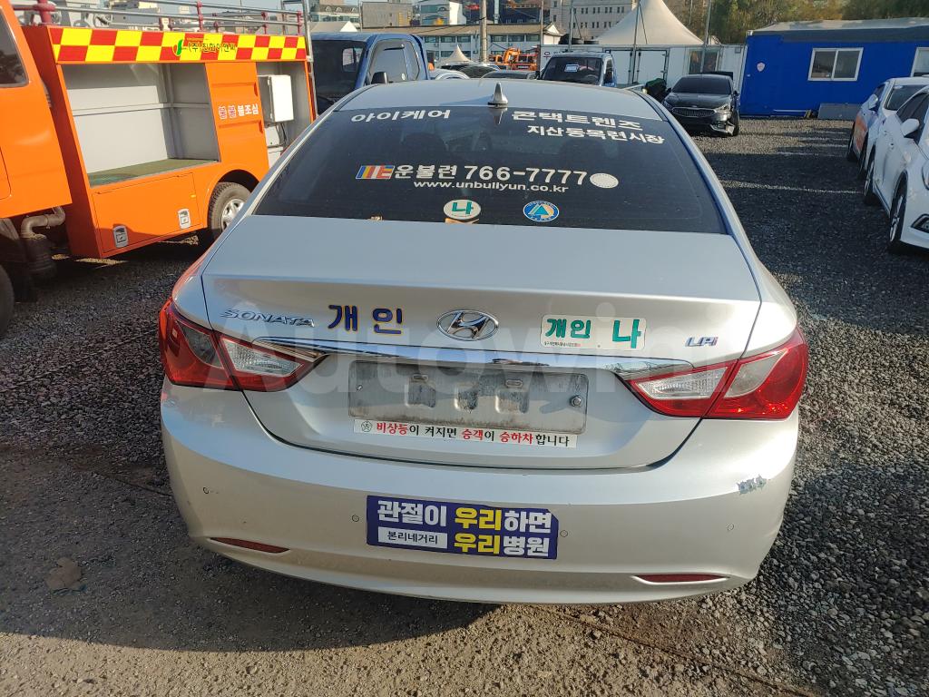 2013 HYUNDAI YF SONATA 13OF13 PRIVATE TAXI REAL MILE - 8