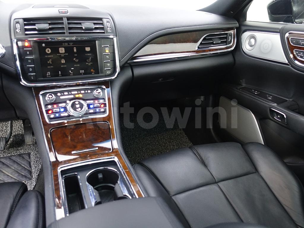 2019 LINCOLN CONTINENTAL 3.0 AWD - 10