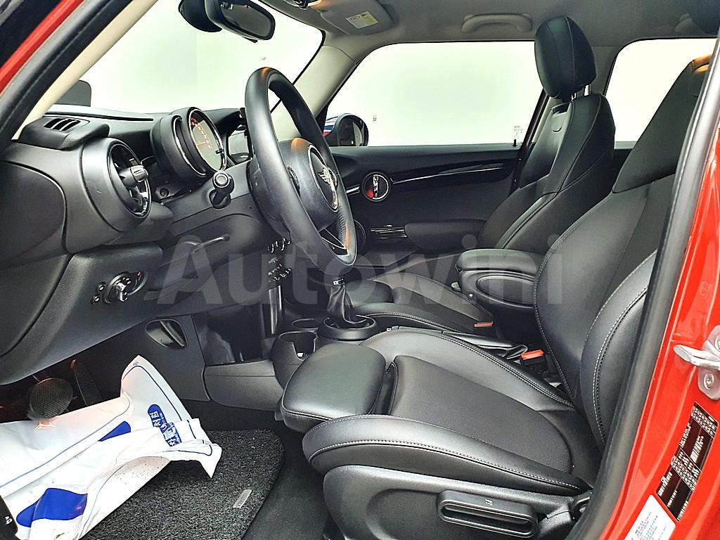 2018 MINI COOPER D 1.5 5 DOOR HIGH 3RD GEN - 9