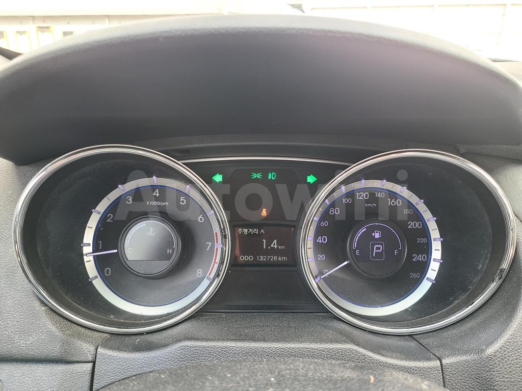 2013 HYUNDAI YF SONATA LPI PRIVATE TAXI AIRBA ABS - 12