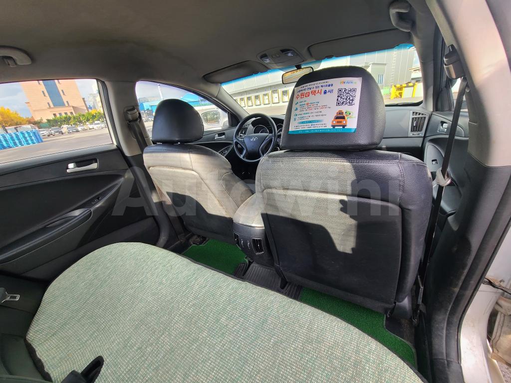 2013 HYUNDAI YF SONATA LPI PRIVATE TAXI AIRBA ABS - 31
