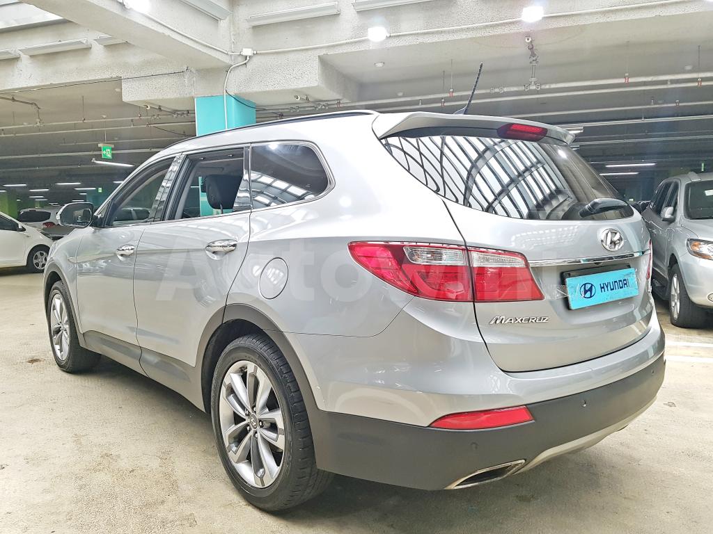 KMHSR81XDFU085562 2015 HYUNDAI MAXCRUZ 4WD-7S(19R+S*KEY+AND+MEMORY)-4