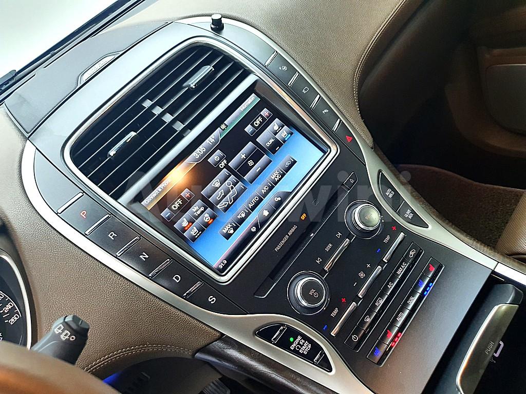 2016 LINCOLN MKX AWD - 11