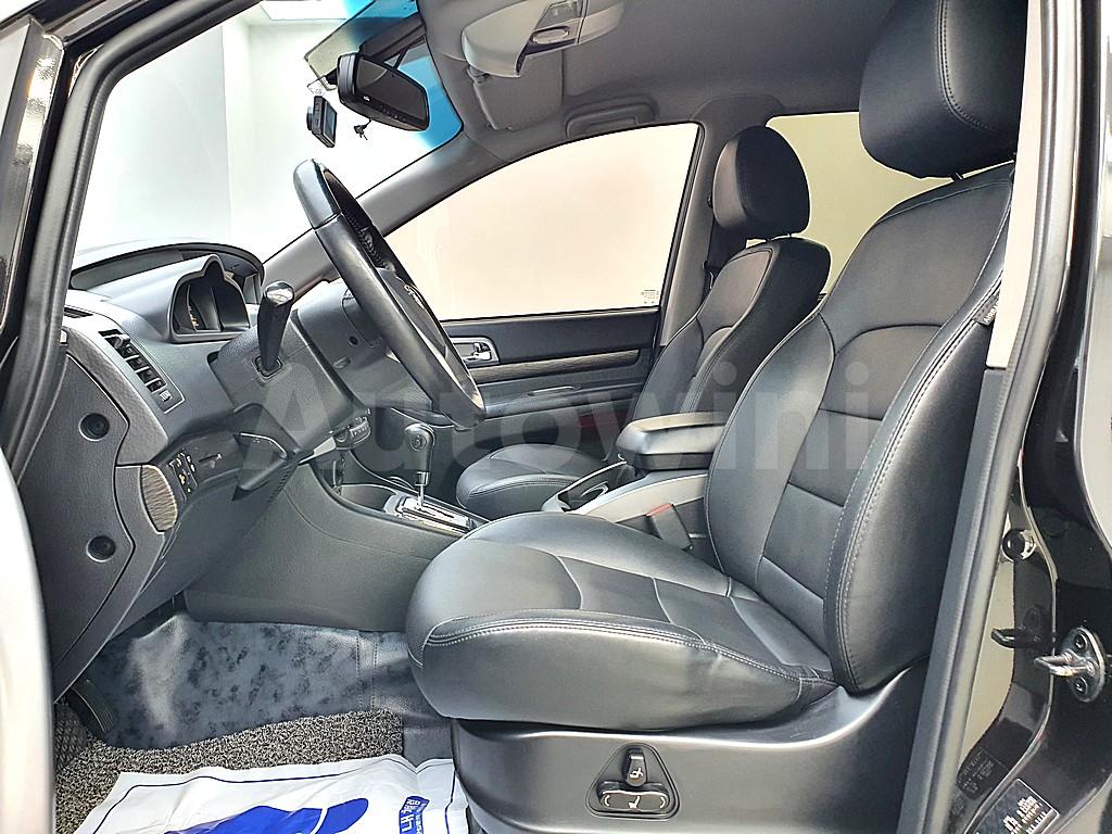 2019 SSANGYONG KORANDO TURISMO 4WD 9 SEATER RX - 9