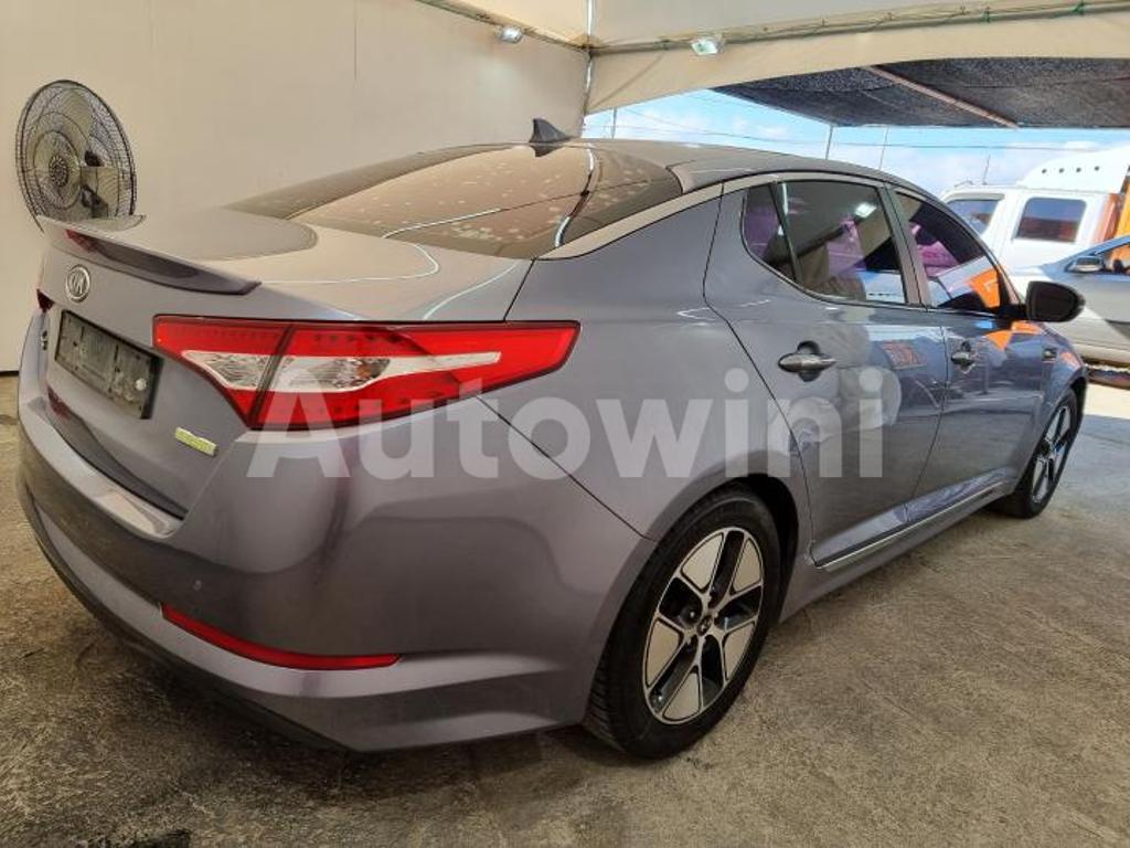 JNAGN41CBCA004472 2012 KIA K5 HYBRID OPTIMA GASOLIN NAVI REAR CAMERA-5