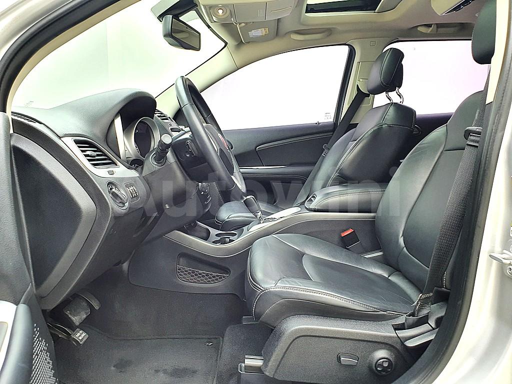 2013 FIAT FREEMONT AWD - 10