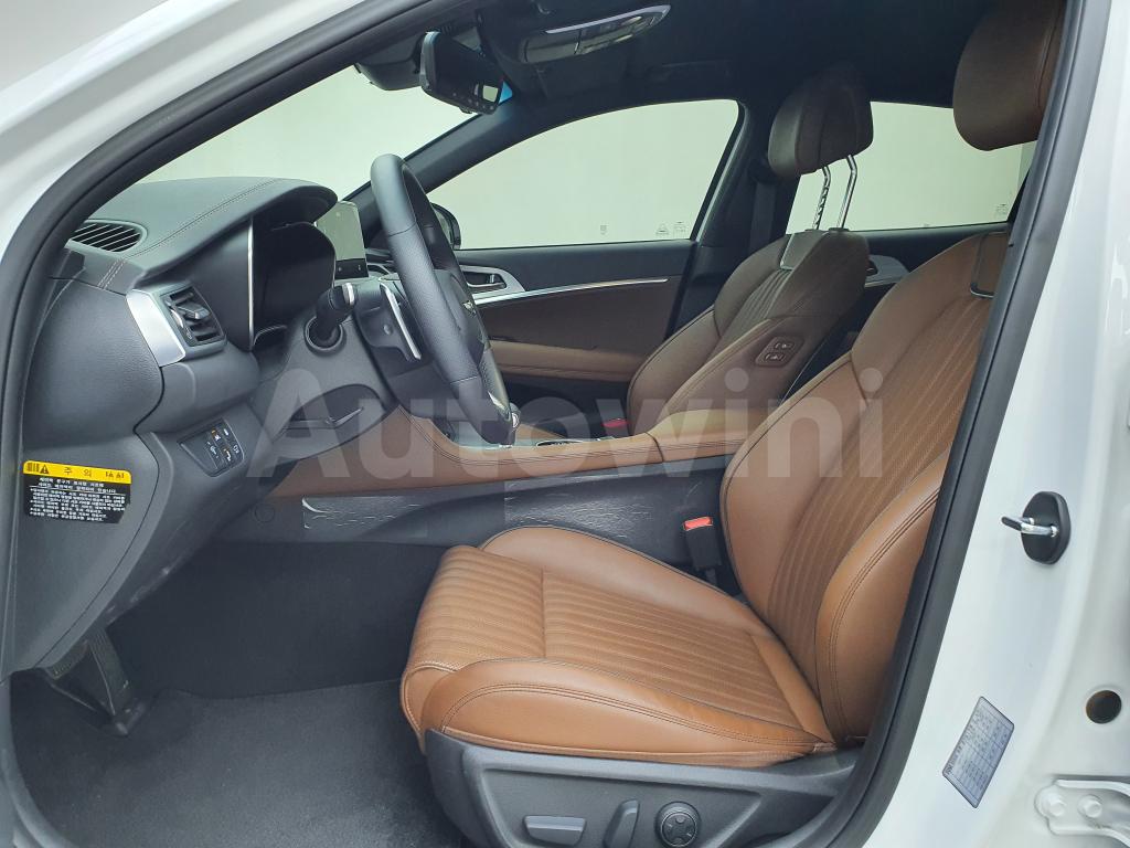 2020 GENESIS G70 2.0T 2WD ELITE - 9