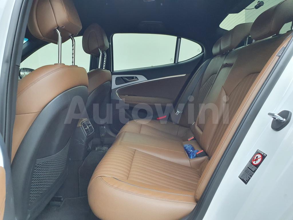 2020 GENESIS G70 2.0T 2WD ELITE - 10