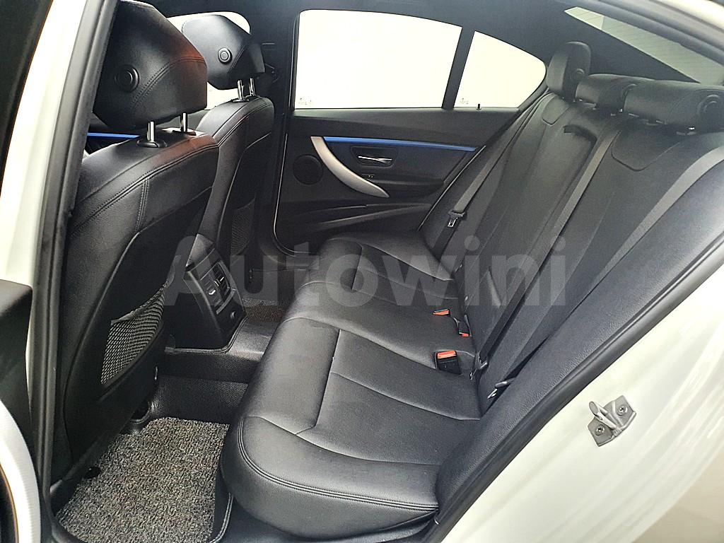 2017 BMW 3 SERIES F30  320I SEDAN - 9