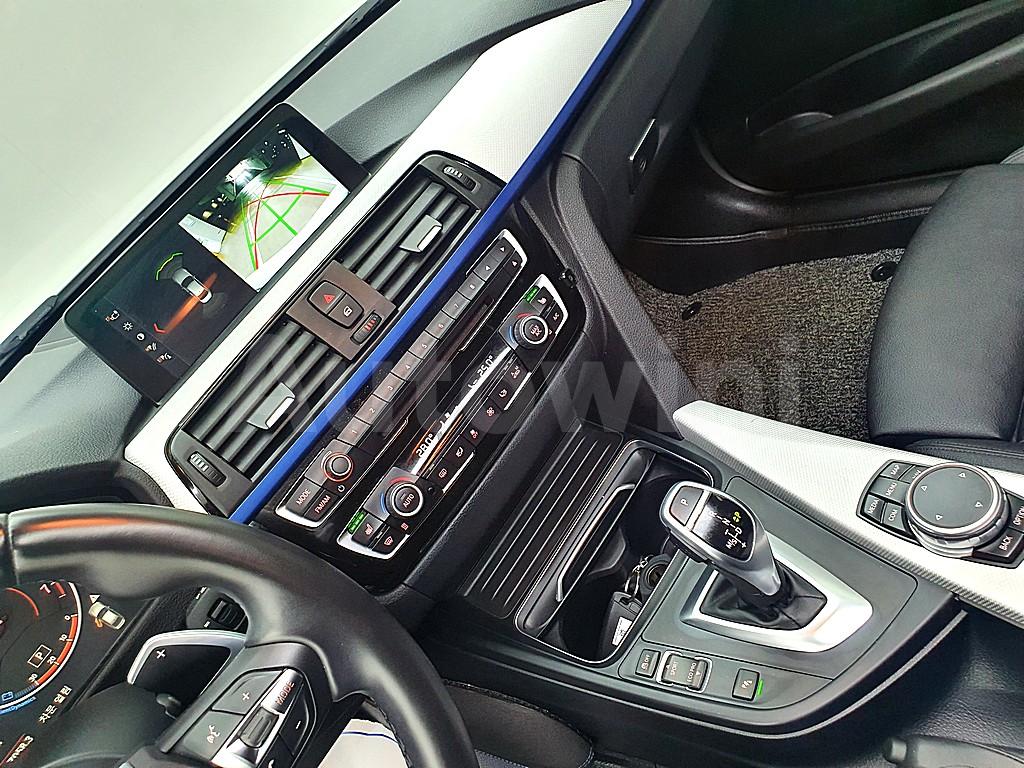 2017 BMW 3 SERIES F30  320I SEDAN - 10