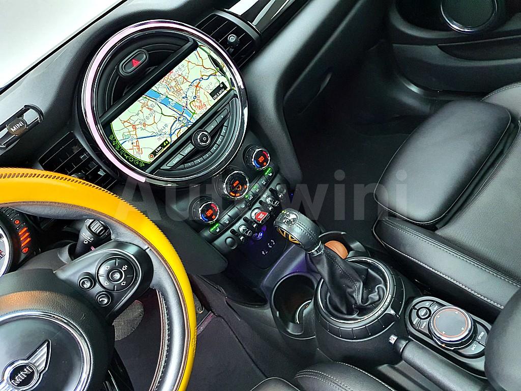 2016 MINI COOPER D 1.5 3 DOOR HIGH - 10