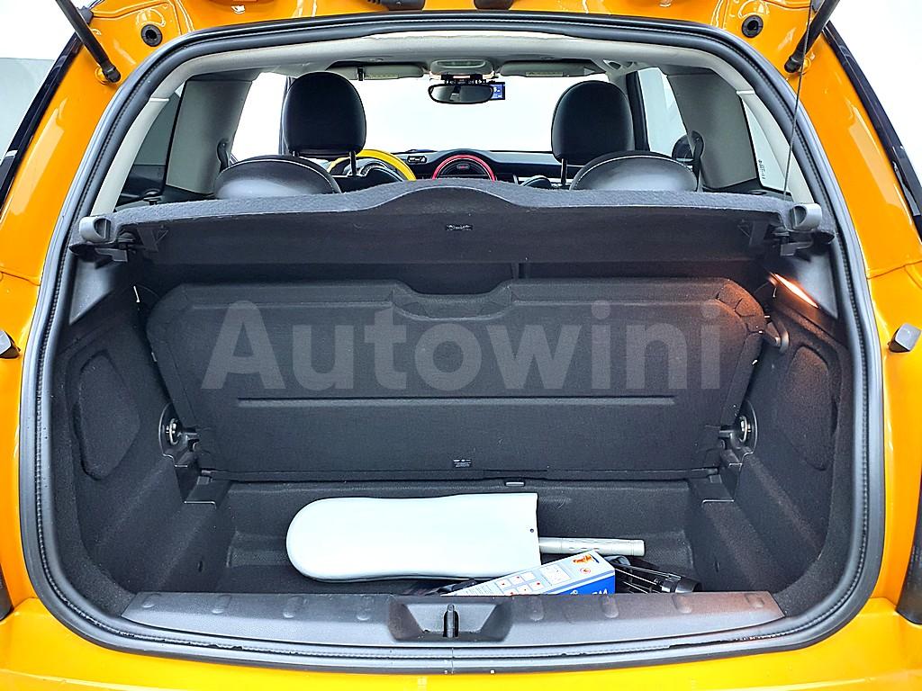 2016 MINI COOPER D 1.5 3 DOOR HIGH - 18