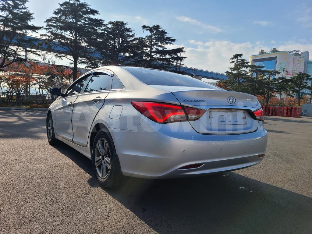 KMHEC41LBEA635765 2014 HYUNDAI YF SONATA LPI PRIVATE TAXI AIRBA ABS-3