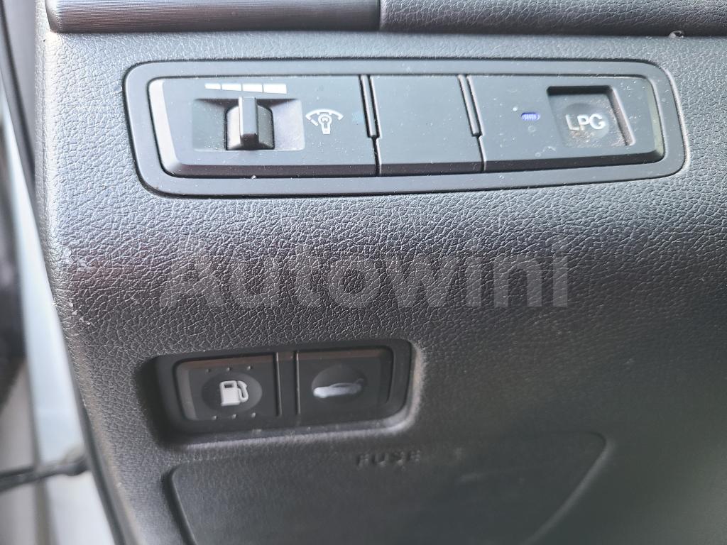 2014 HYUNDAI YF SONATA LPI PRIVATE TAXI AIRBA ABS - 11