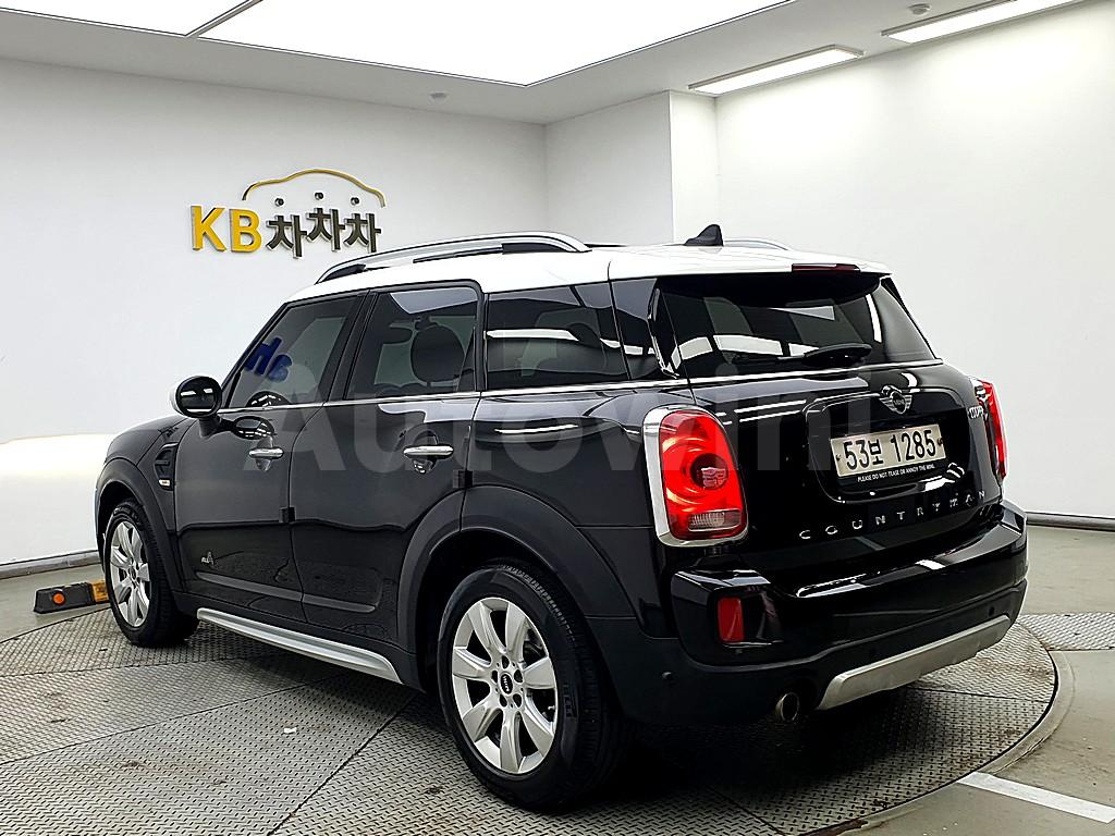 WMWYU1108H3D17482 2017 MINI COOPER D ALL4-3