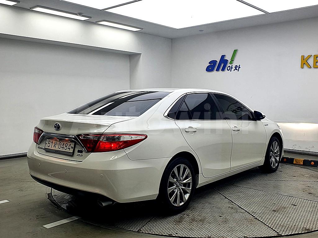 4T1BD1FKXGU198208 2016 TOYOTA  CAMRY 2.5 HYBRID XLE-2