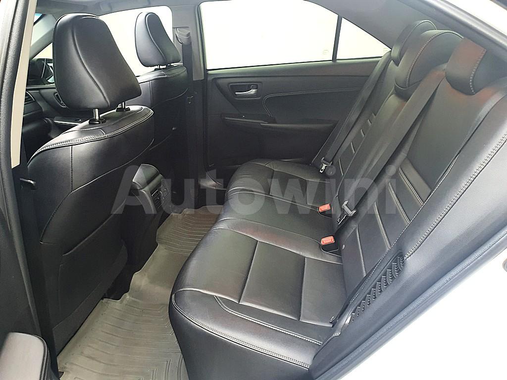 2016 TOYOTA  CAMRY 2.5 HYBRID XLE - 9