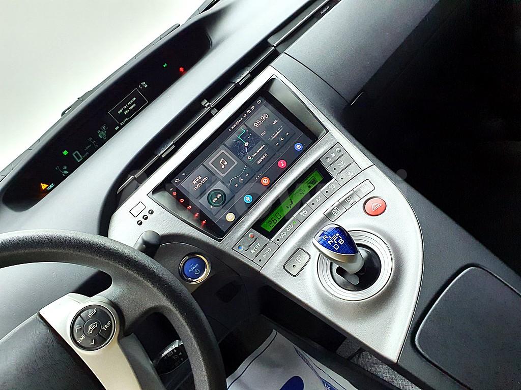 2014 TOYOTA PRIUS 1.8 HYBRID E - 12