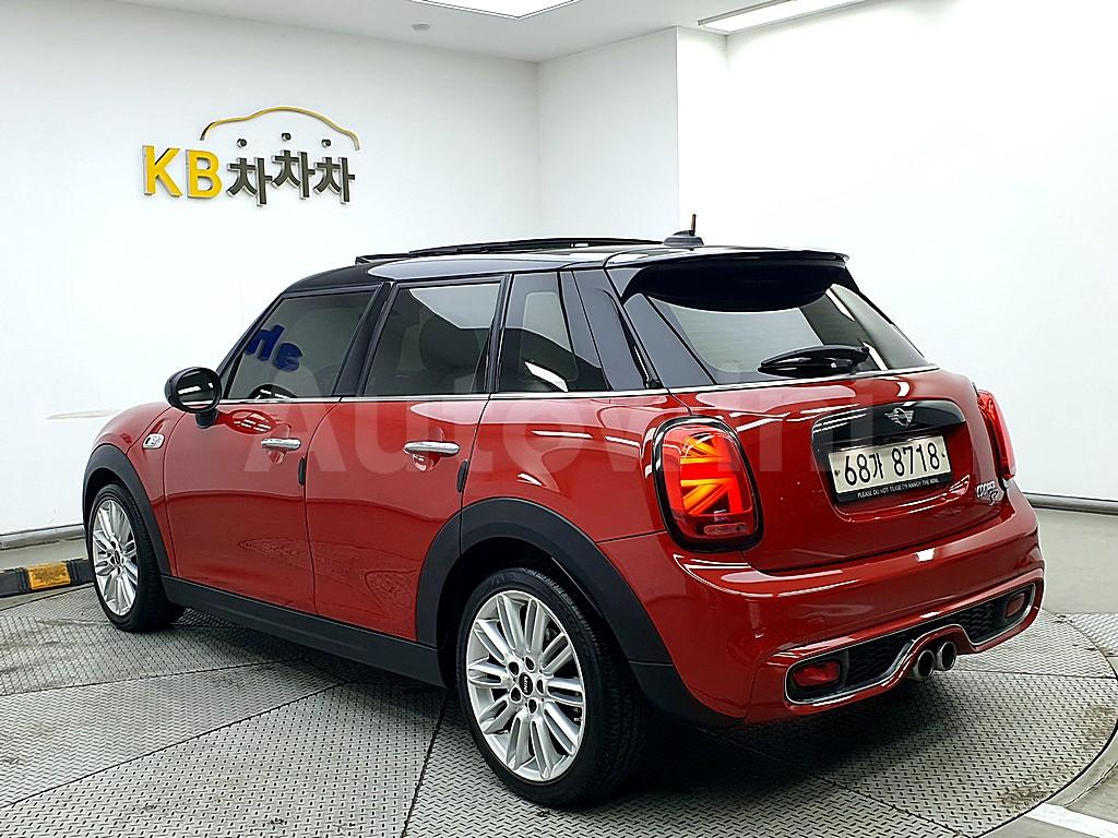 WMWXT710XFT857315 2015 MINI COOPER S 2.0 5-DOOR BASIC TYPE-3