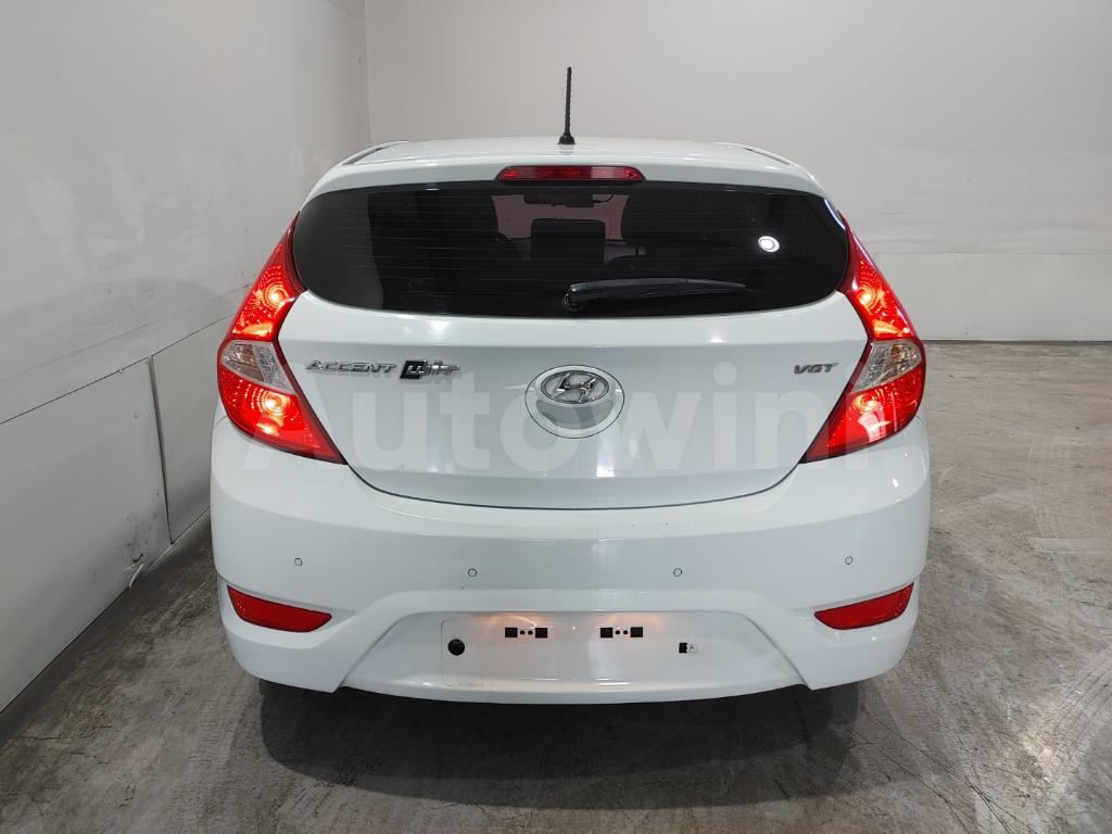 KMHCS51UAHU309729 2017 HYUNDAI ACCENT  MANEUAL/ 5 SEATES /ABS-5