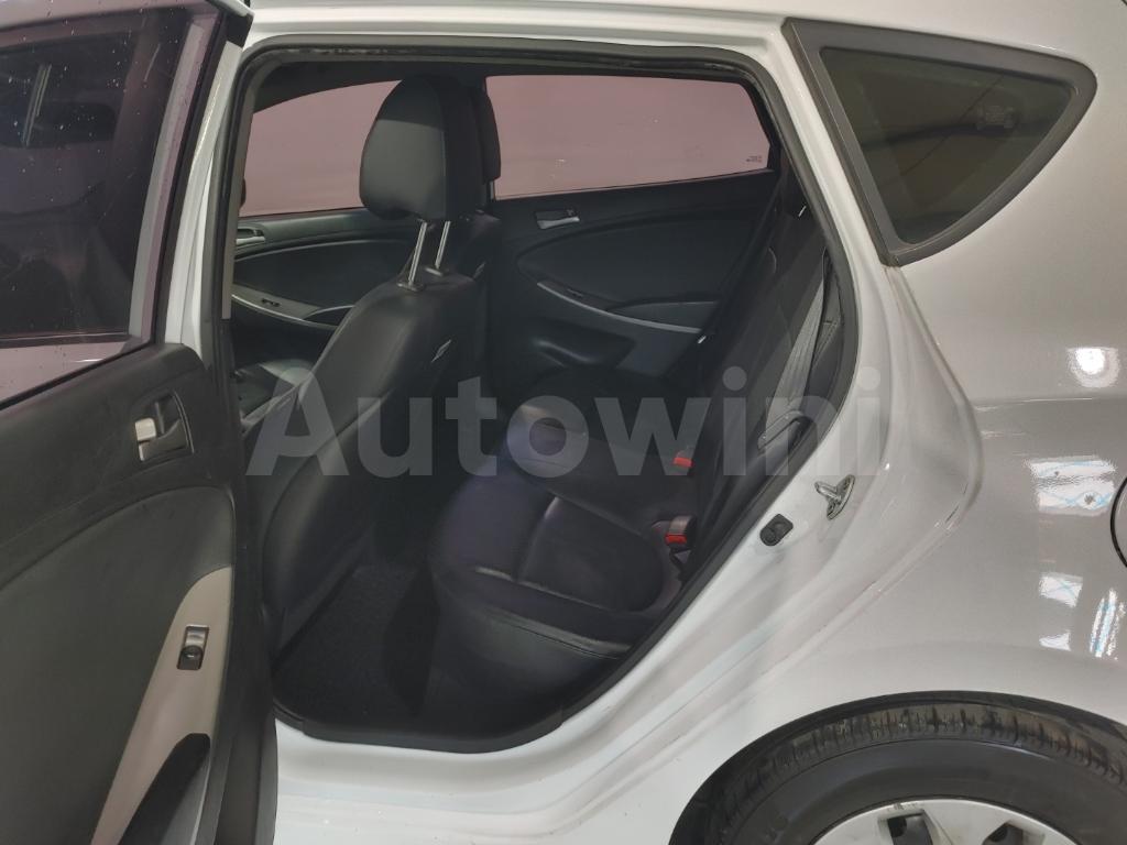 2017 HYUNDAI ACCENT  MANEUAL/ 5 SEATES /ABS - 15