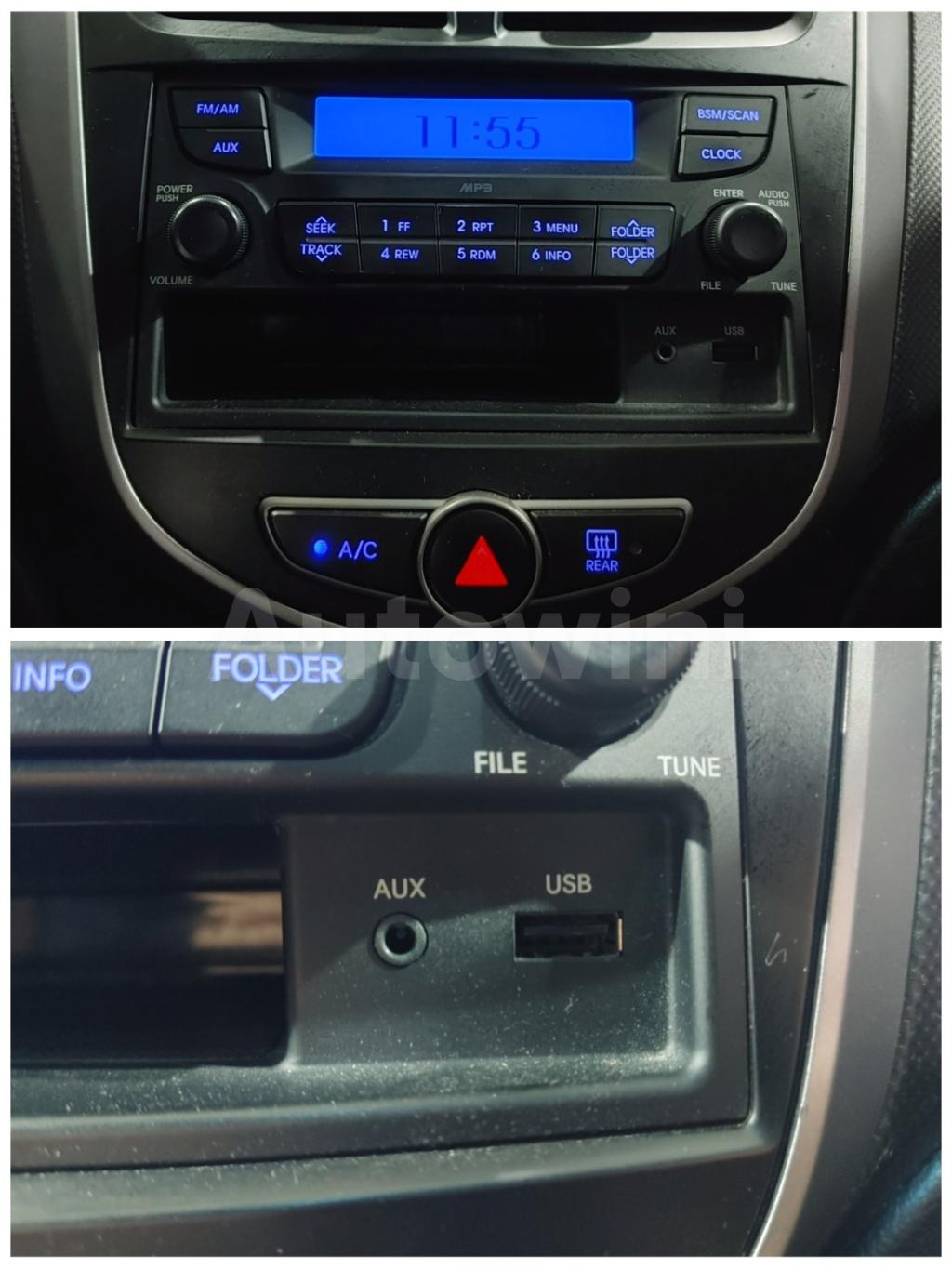 2017 HYUNDAI ACCENT  MANEUAL/ 5 SEATES /ABS - 37