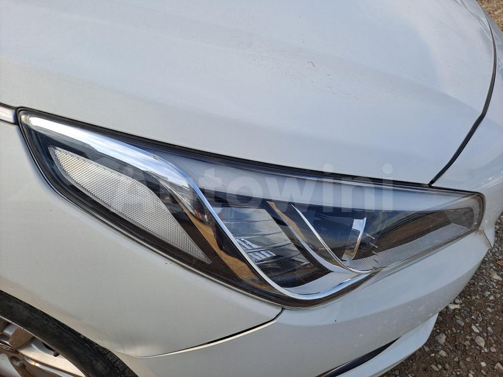 2018 HYUNDAI LF SONATA LPG TAXI/EV/VENT/HEAT SEAT - 8
