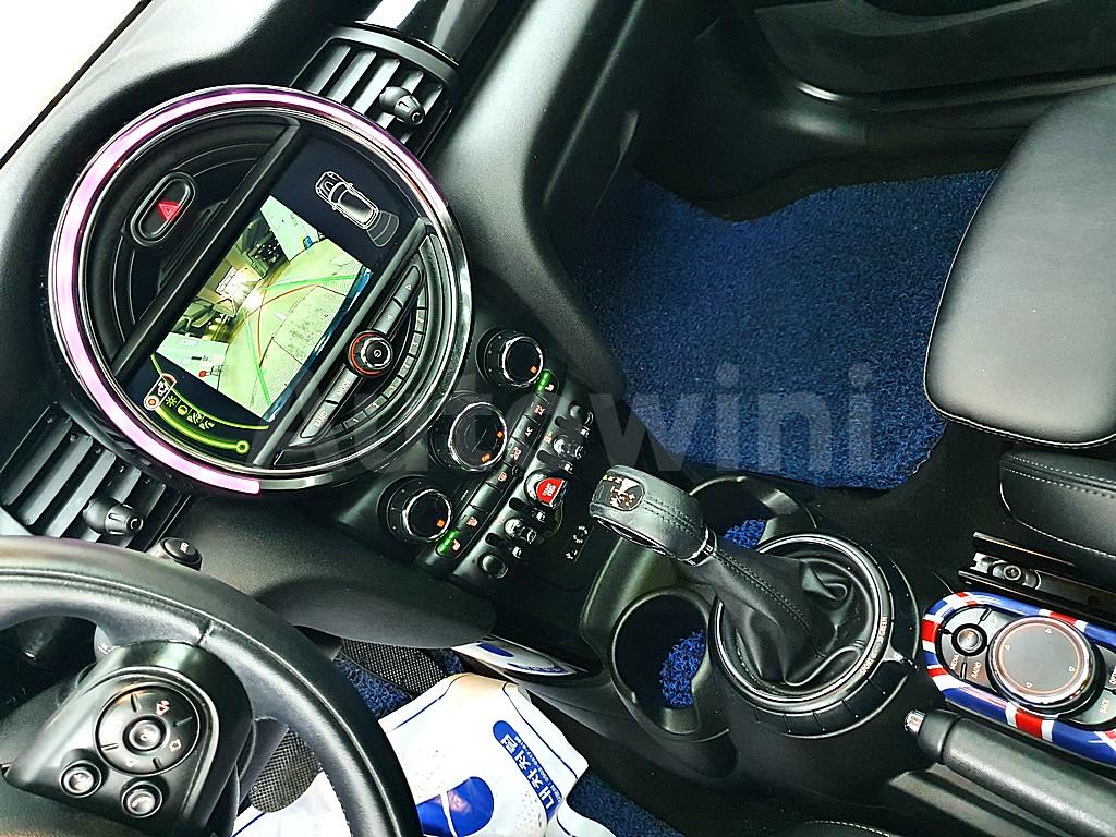 2017 MINI COOPER 1.5 3 DOOR HIGH - 11