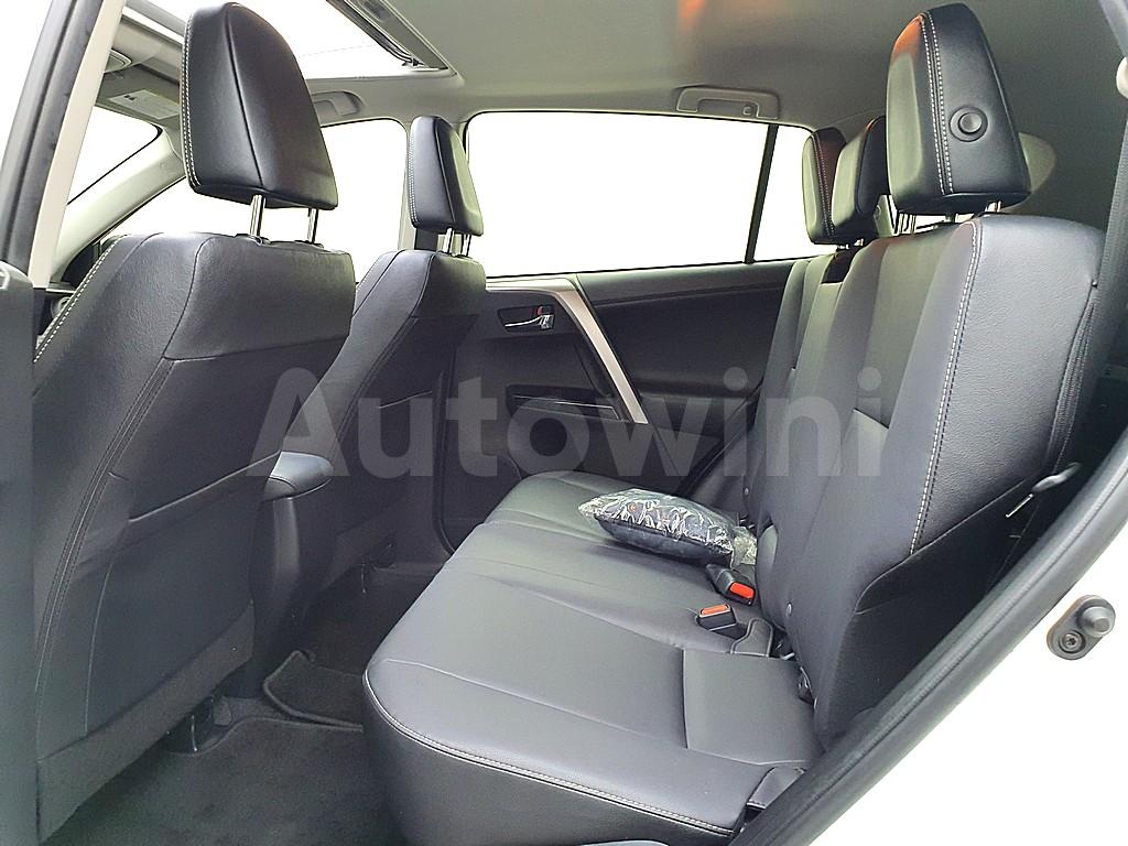 2018 TOYOTA RAV4 2.5 2WD GEN 4 - 10