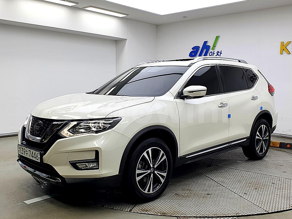JN1AT2MV3JW001173 2018 NISSAN X TRAIL 2.5 4WD-0