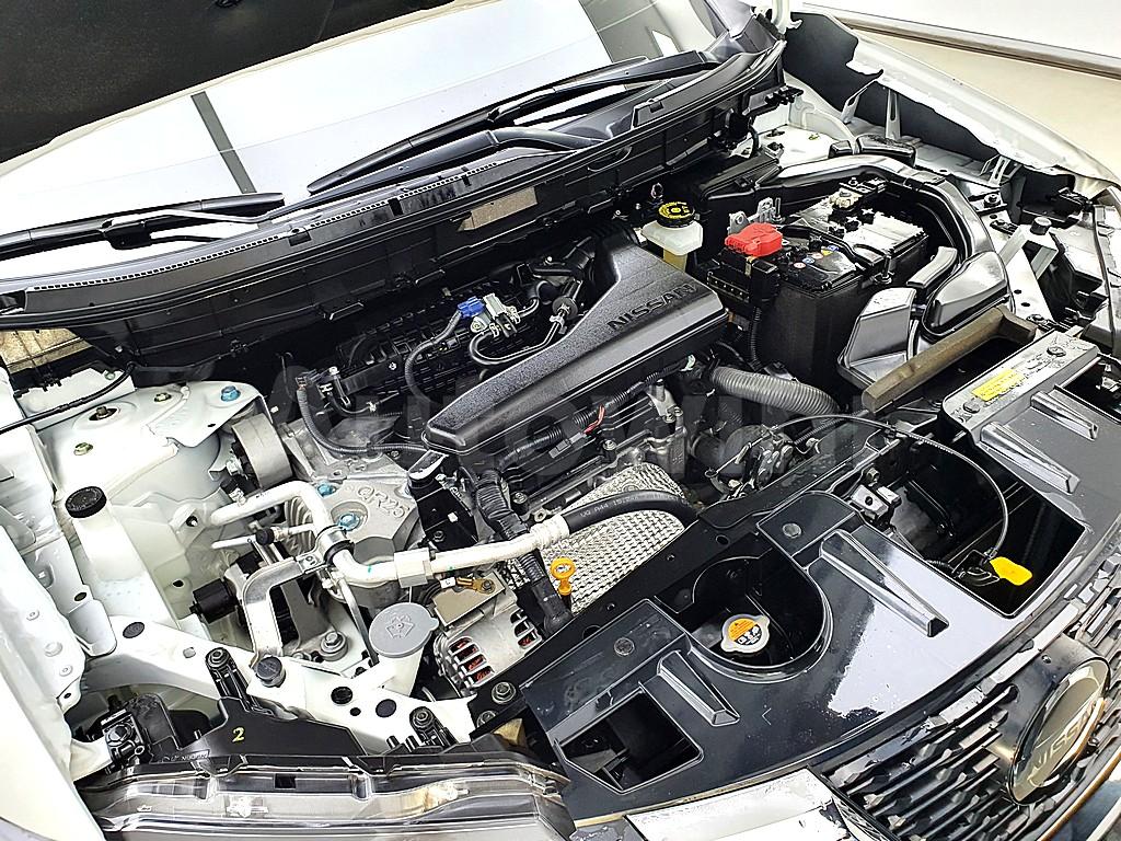 JN1AT2MV3JW001173 2018 NISSAN X TRAIL 2.5 4WD-5