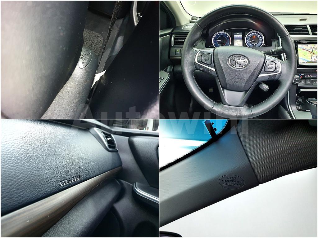 2017 TOYOTA  CAMRY 2.5 XLE - 17