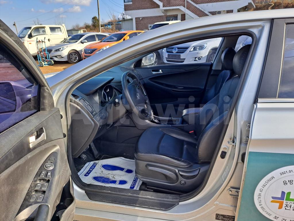 2016 HYUNDAI YF SONATA THE BRILLIANT LPG TAXI - 16
