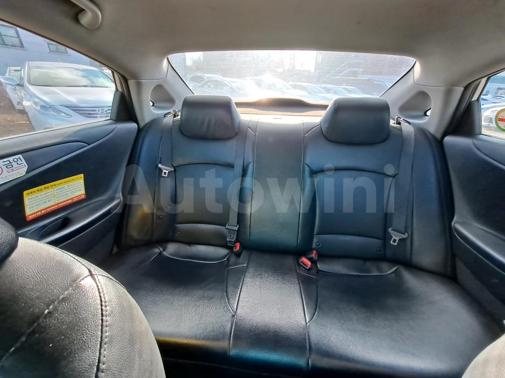 2016 HYUNDAI YF SONATA THE BRILLIANT LPG TAXI - 29