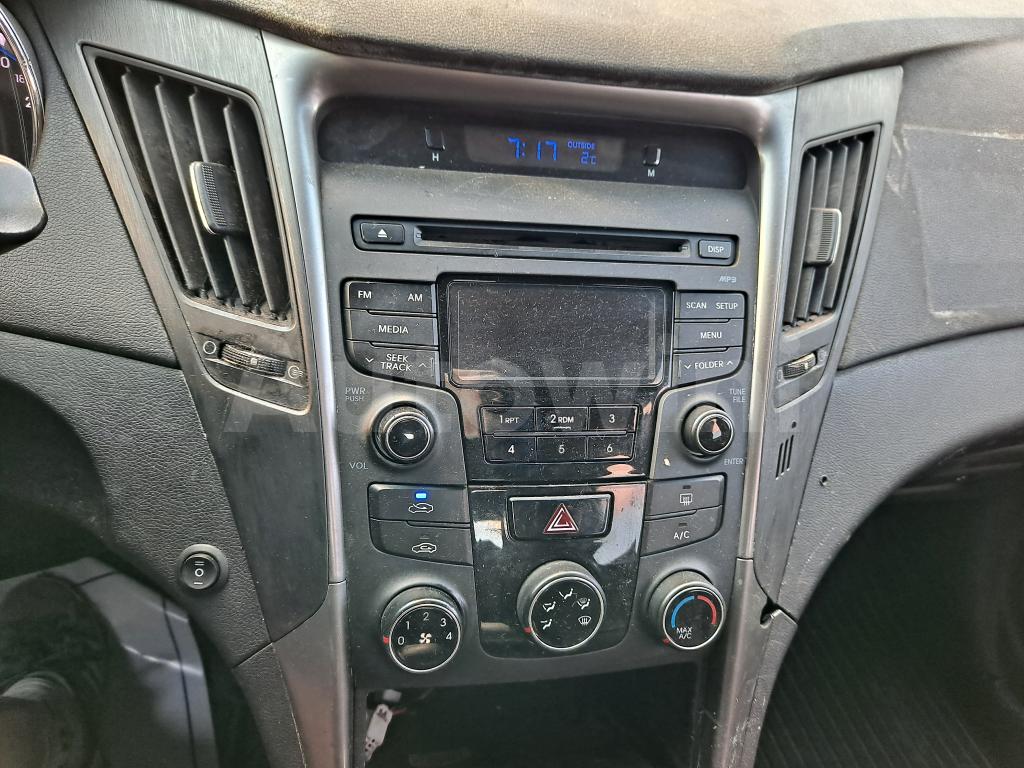 2016 HYUNDAI YF SONATA THE BRILLIANT LPG TAXI - 17