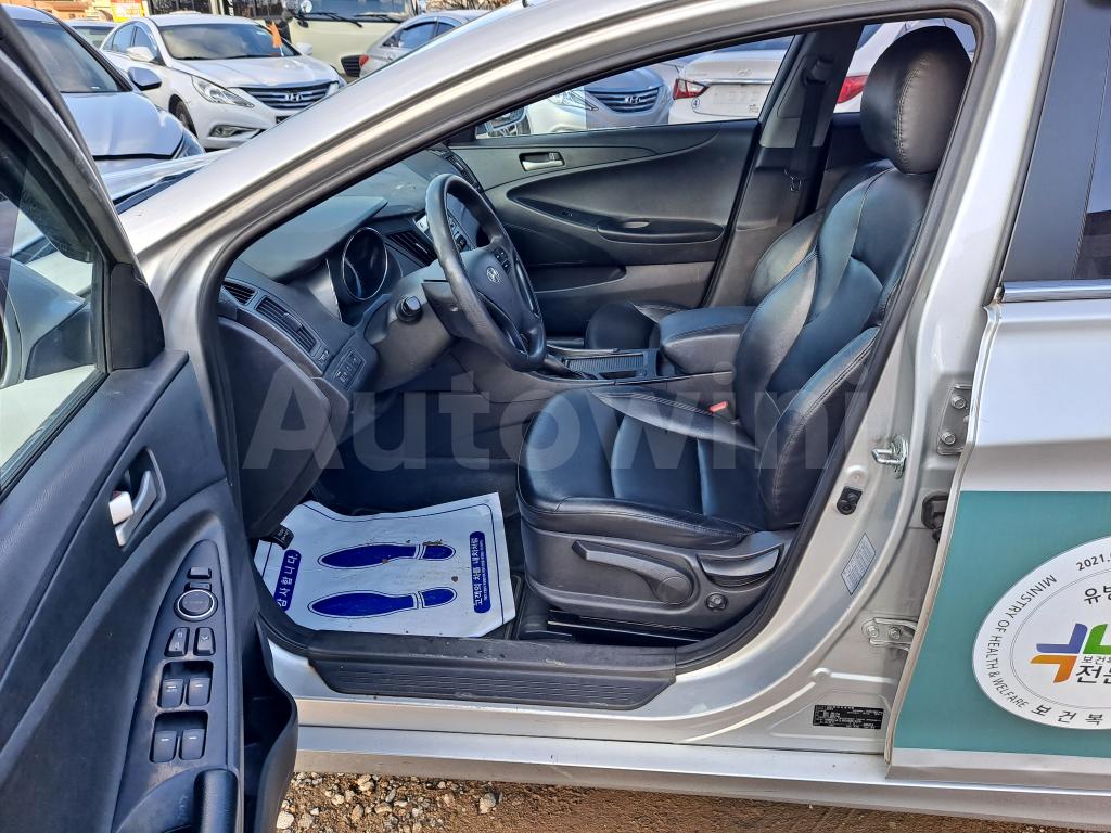2016 HYUNDAI YF SONATA THE BRILLIANT LPG TAXI - 20