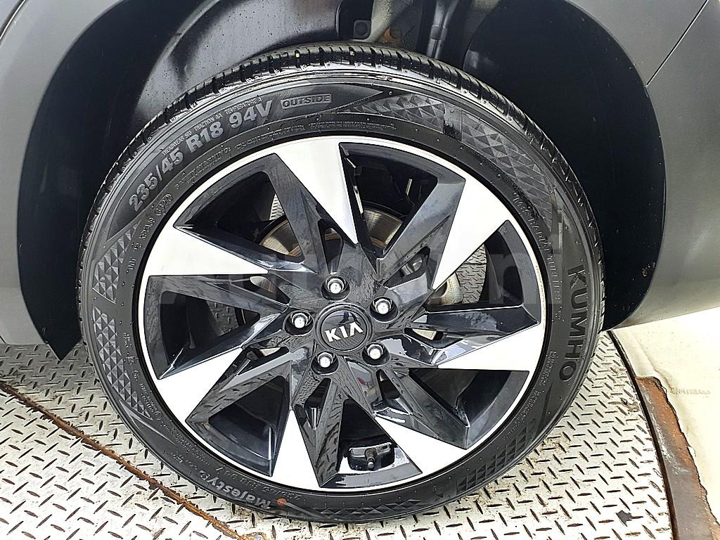 2021 KIA SELTOS 1.6 GASOLINE TURBO 2WD - 17