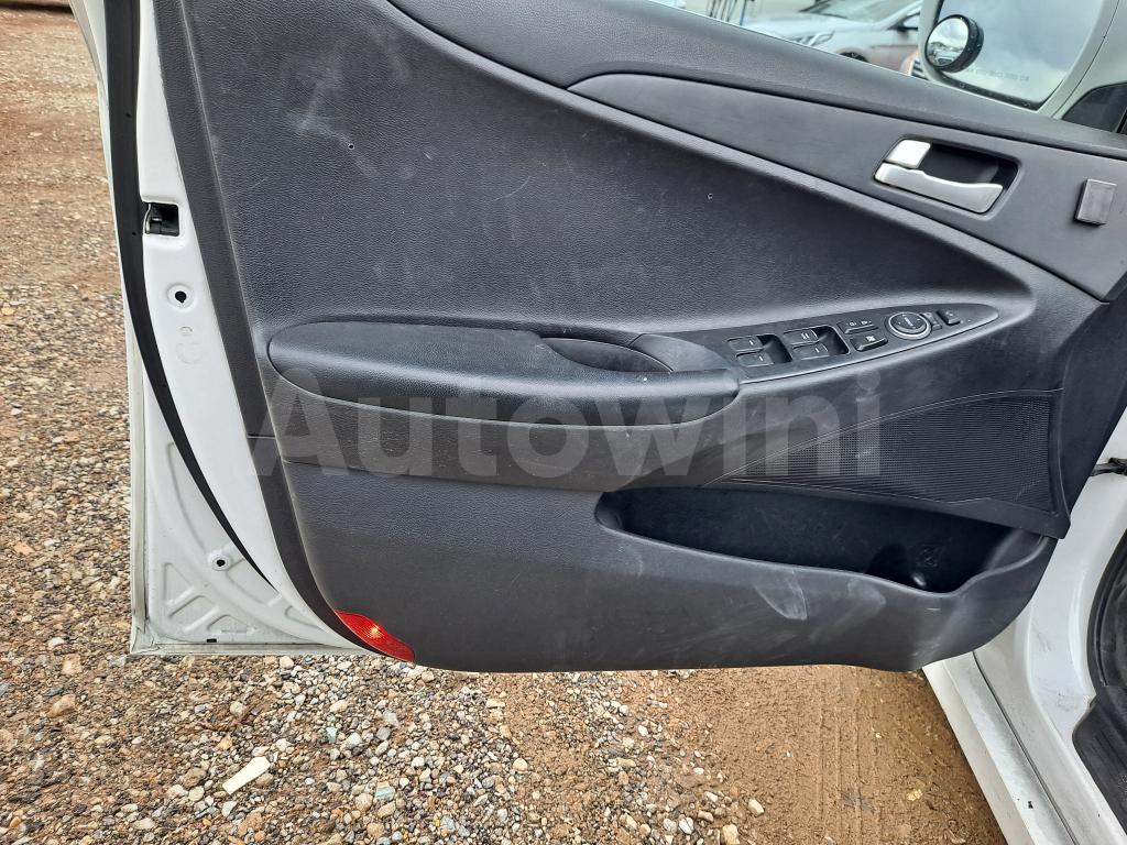 2016 HYUNDAI YF SONATA THE BRILLIANT LPG TAXI - 18