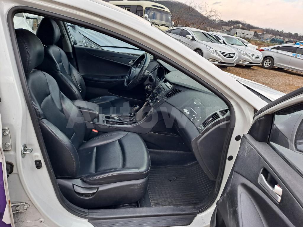 2016 HYUNDAI YF SONATA THE BRILLIANT LPG TAXI - 21