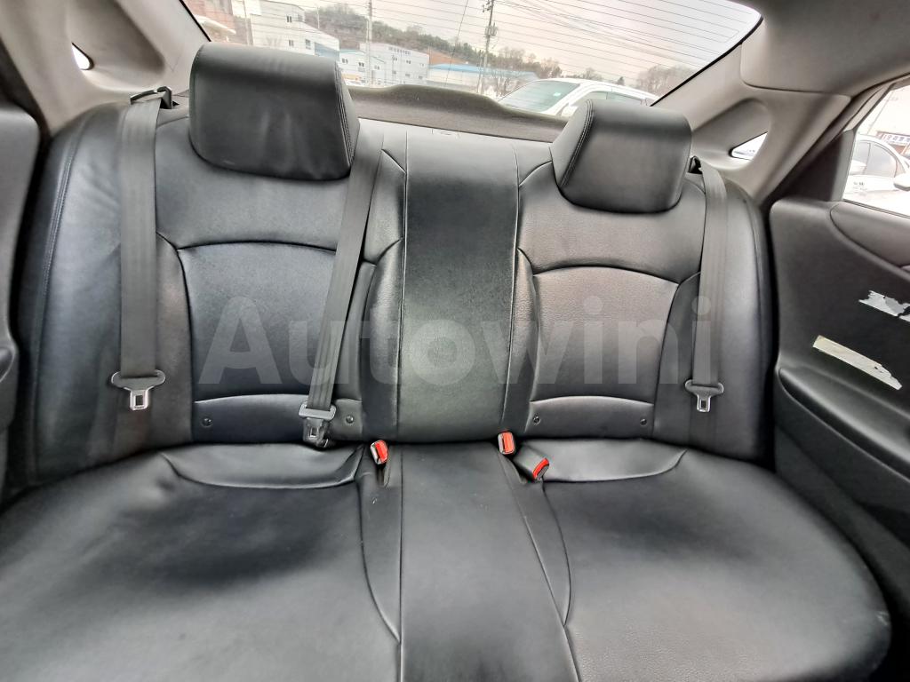 2016 HYUNDAI YF SONATA THE BRILLIANT LPG TAXI - 30