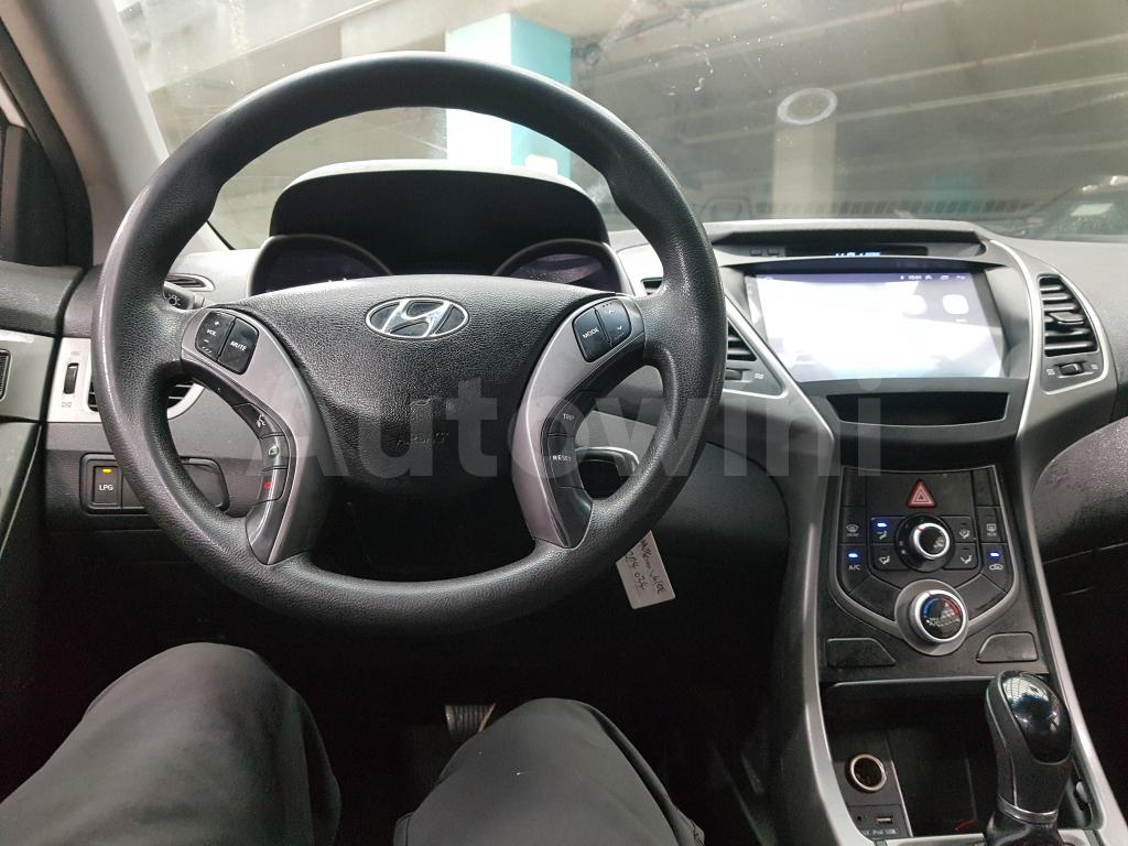 2015 HYUNDAI  AVANTE ELANTRA LPG(17R+ANDROID+LEATHER) - 11