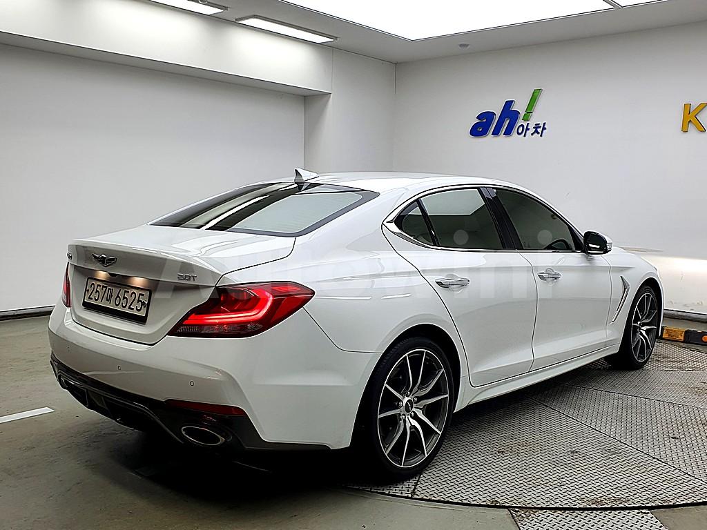KMTG341ABLU068228 2020 GENESIS G70 2.0T 2WD ELITE-2
