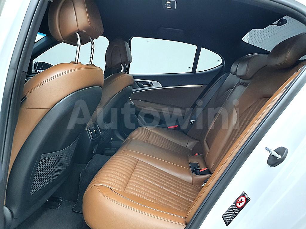 2020 GENESIS G70 2.0T 2WD ELITE - 10