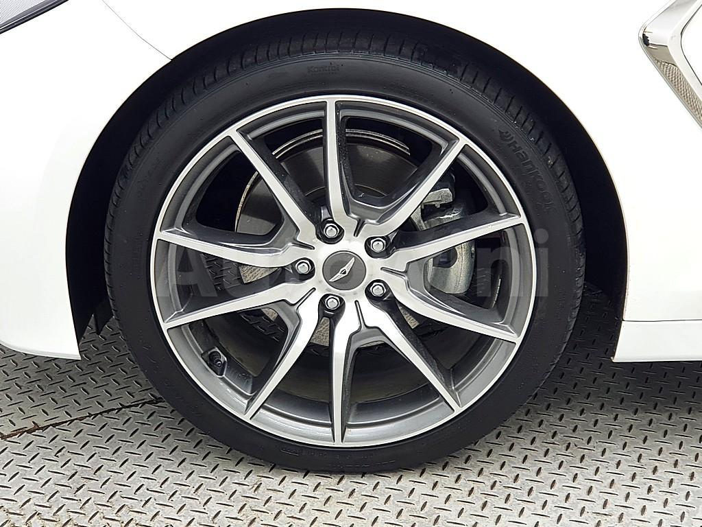 2020 GENESIS G70 2.0T 2WD ELITE - 16